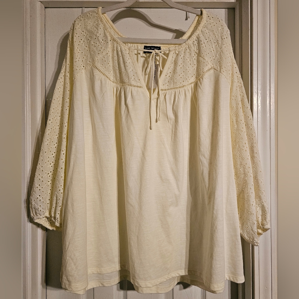 Lane Bryant Eyelet Top 26/28